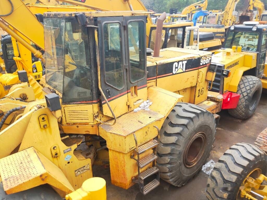 Caterpillar 966 F - Pá carregadora de rodas: foto 1 Caterpillar 966 F - Pá carregadora de rodas: foto 1