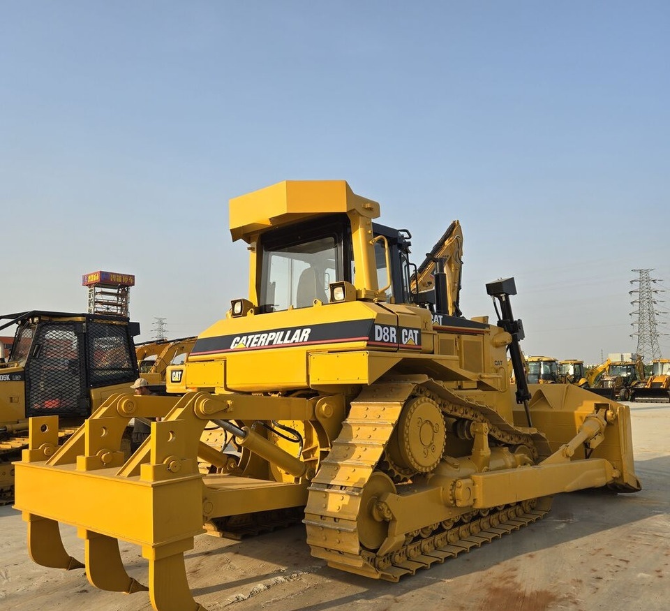Caterpillar D8R - Buldôzer: foto 3 Caterpillar D8R - Buldôzer: foto 3