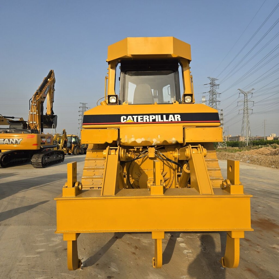 Caterpillar D8R - Buldôzer: foto 4 Caterpillar D8R - Buldôzer: foto 4