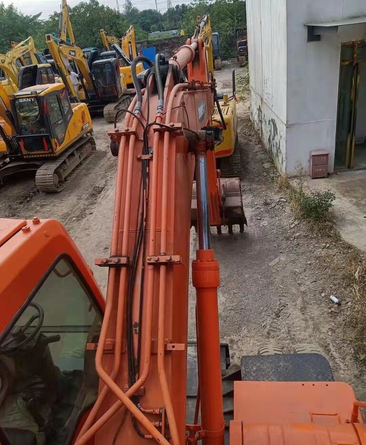 Doosan DH150W - Escavadeira de rodas: foto 5 Doosan DH150W - Escavadeira de rodas: foto 5