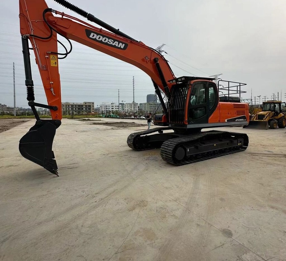 Doosan DX300 - Escavadora de rastos: foto 2 Doosan DX300 - Escavadora de rastos: foto 2