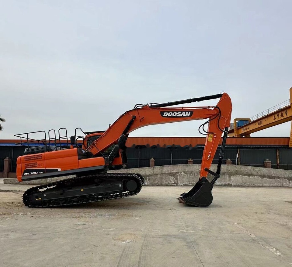 Doosan DX300 - Escavadora de rastos: foto 4 Doosan DX300 - Escavadora de rastos: foto 4