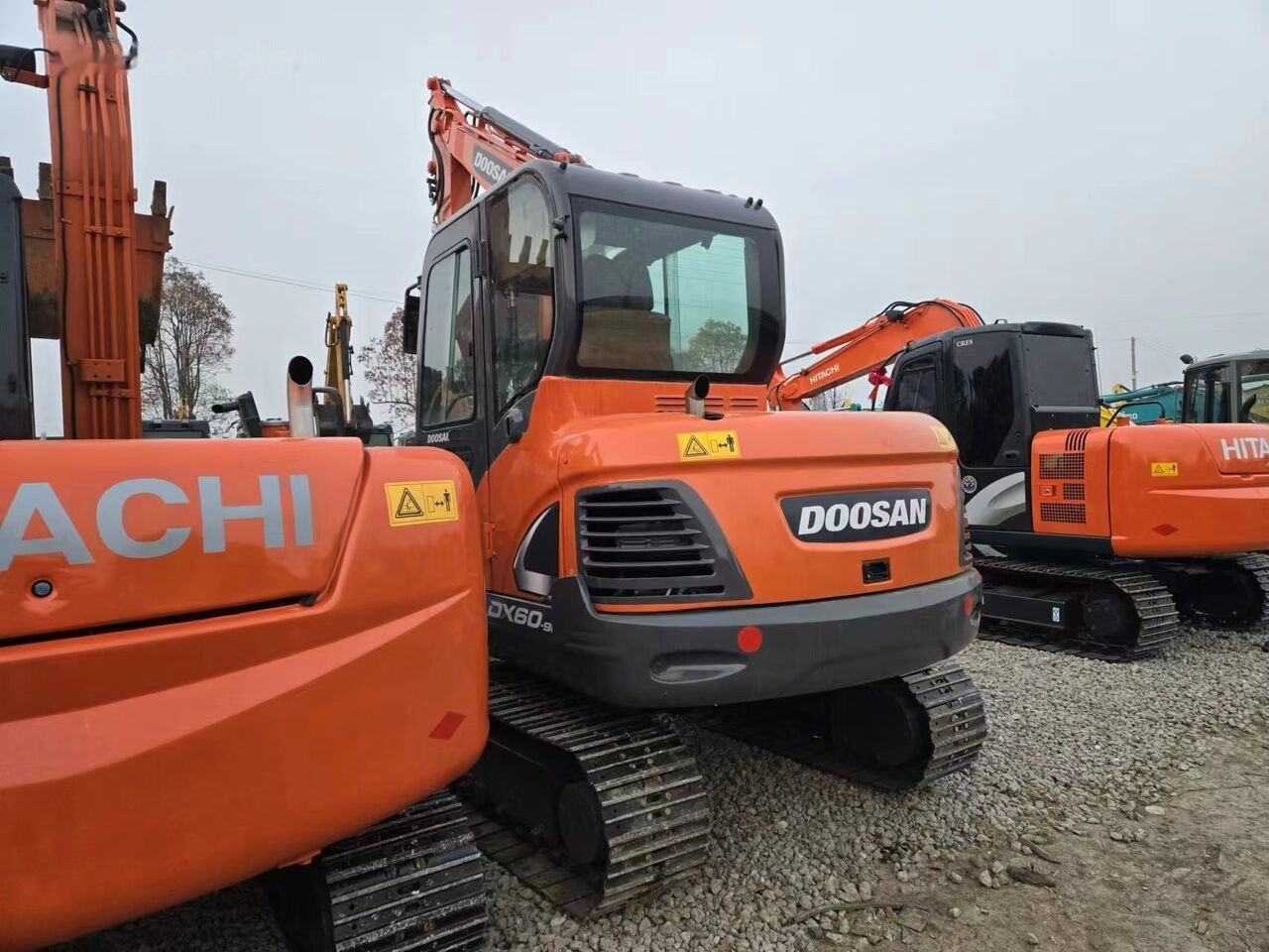 Doosan DX60-9 - Escavadora de rastos: foto 3 Doosan DX60-9 - Escavadora de rastos: foto 3