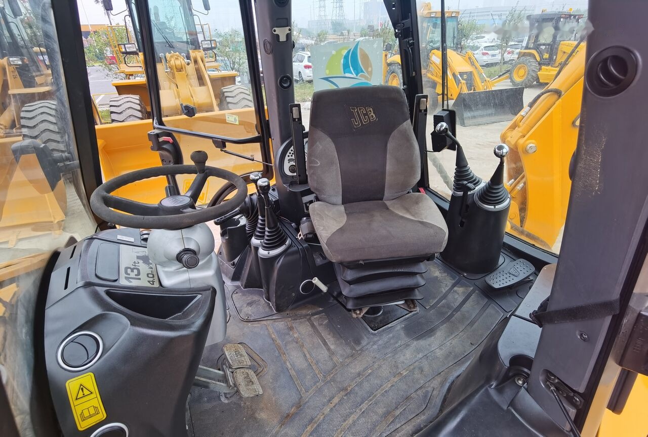 JCB 4CX - Retroescavadeira: foto 5 JCB 4CX - Retroescavadeira: foto 5