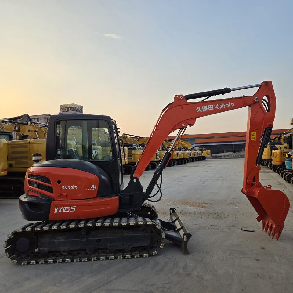 KUBOTA KX165 - Mini escavadeira: foto 2 KUBOTA KX165 - Mini escavadeira: foto 2