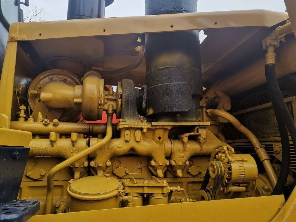 Buldôzer Komatsu D155A-2: foto 5