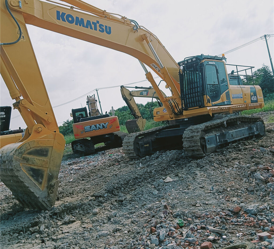 Komatsu PC450-8 - Escavadora de rastos: foto 1 Komatsu PC450-8 - Escavadora de rastos: foto 1