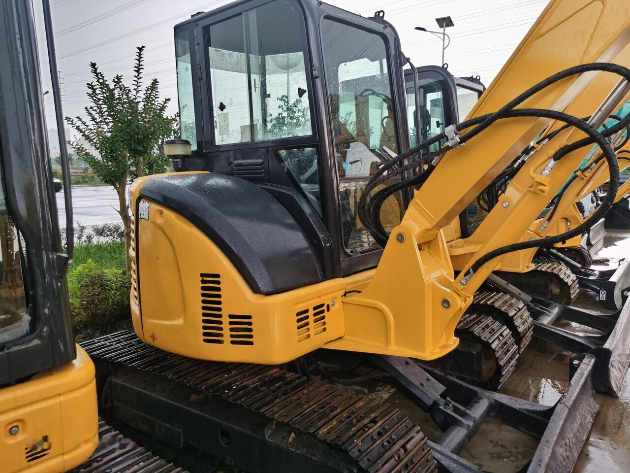 Komatsu PC50MR - Mini escavadeira: foto 4 Komatsu PC50MR - Mini escavadeira: foto 4