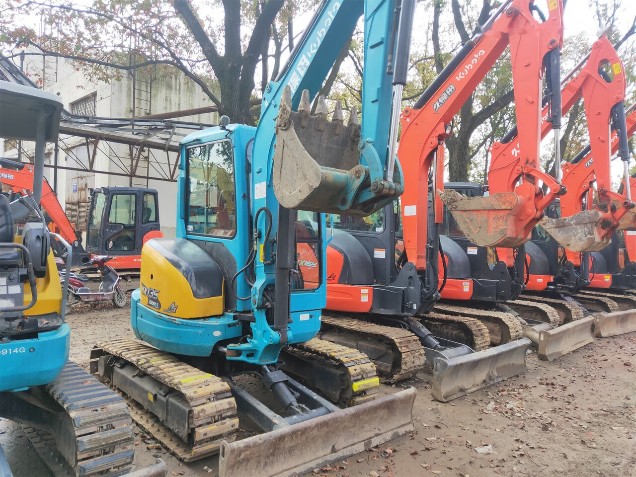 Kubota KX135 - Mini escavadeira: foto 1 Kubota KX135 - Mini escavadeira: foto 1