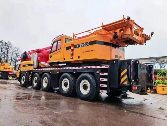 Sany STC2200 - Grua móvel: foto 3 Sany STC2200 - Grua móvel: foto 3