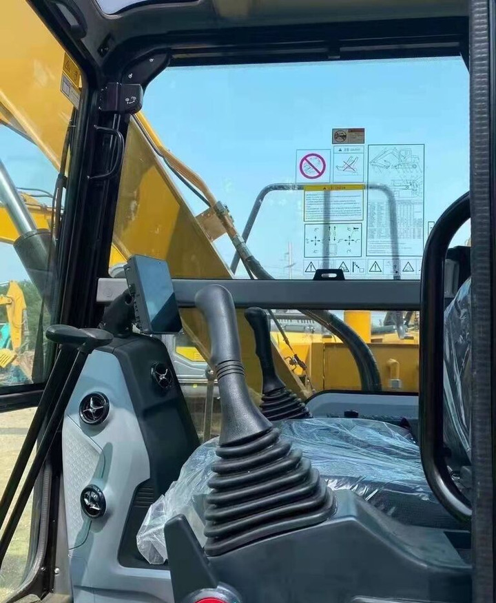 Mini escavadeira Sany SY75C Pro: foto 6