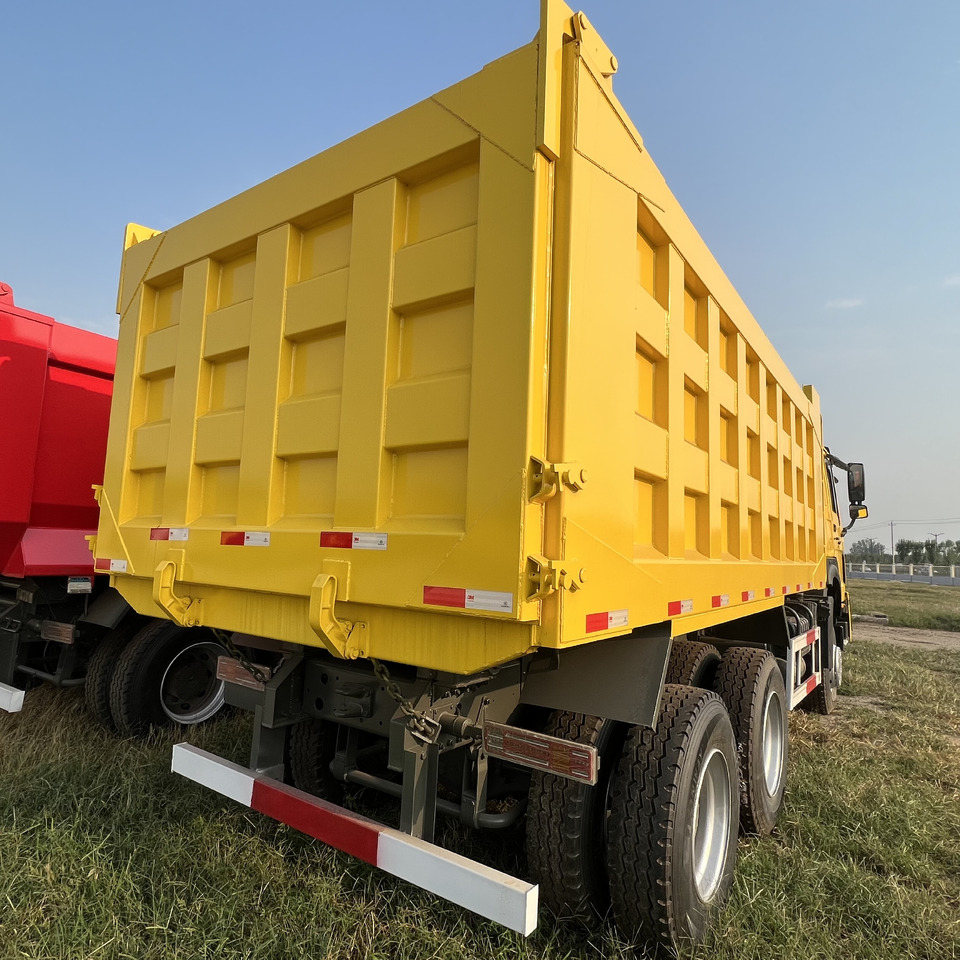 Sinotruk HOWO 371 6*4 Dump truck - Camião basculante: foto 4 Sinotruk HOWO 371 6*4 Dump truck - Camião basculante: foto 4