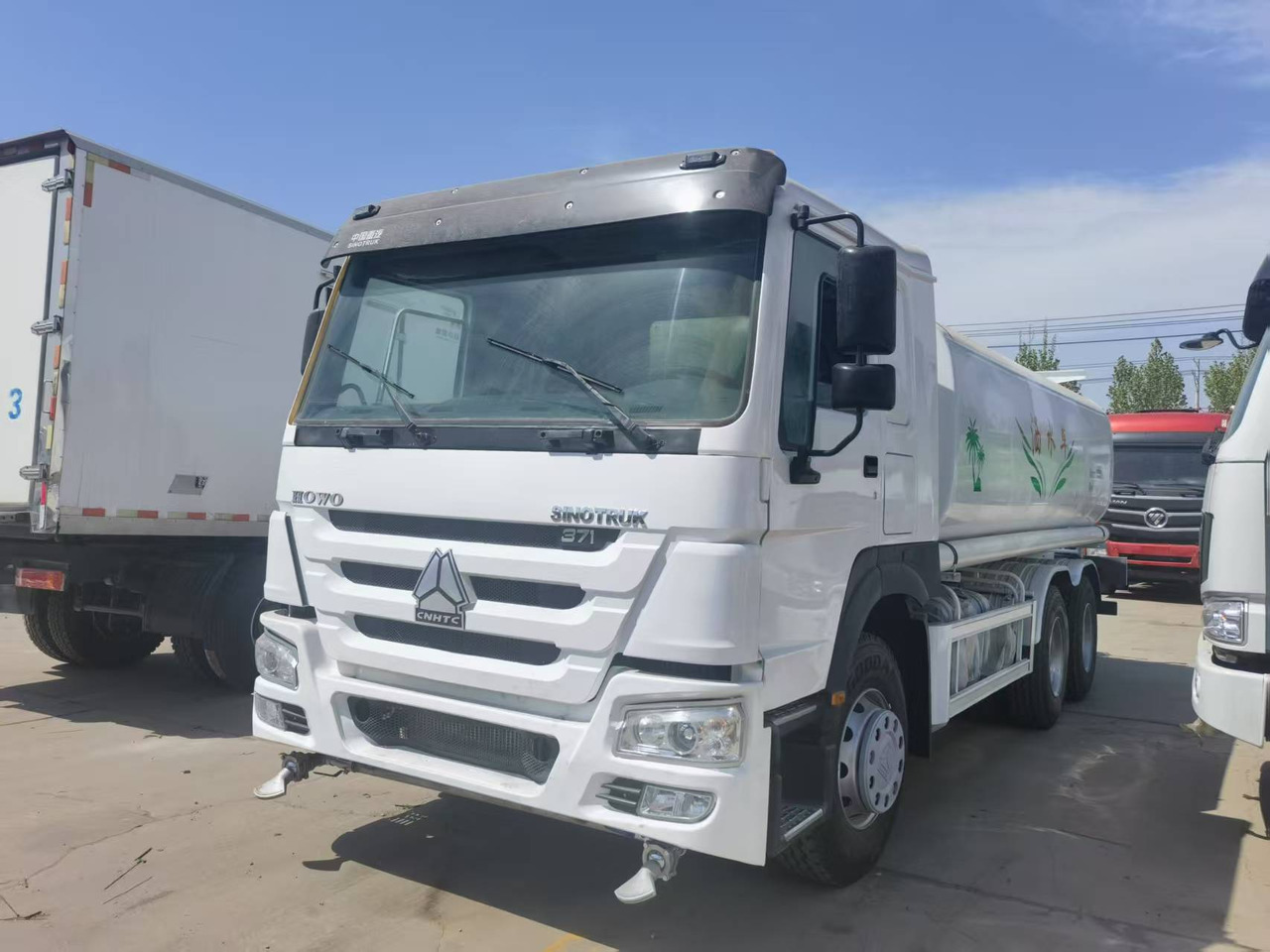 Sinotruk HOWO 371 6*4 Dump truck - Lavadora de alta pressão: foto 2 Sinotruk HOWO 371 6*4 Dump truck - Lavadora de alta pressão: foto 2