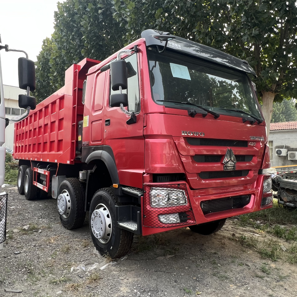 Sinotruk HOWO 420 8*4 Dump truck - Camião basculante: foto 1 Sinotruk HOWO 420 8*4 Dump truck - Camião basculante: foto 1