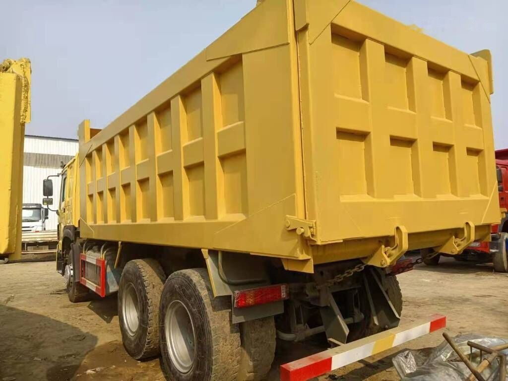 Camião basculante Sinotruk HOWO 6*4 Dump truck: foto 7
