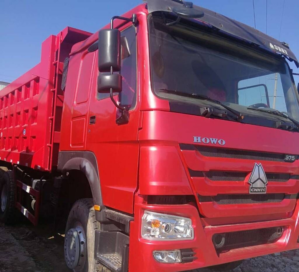 Sinotruk Howo Howo 6×4 - Camião basculante: foto 3 Sinotruk Howo Howo 6×4 - Camião basculante: foto 3