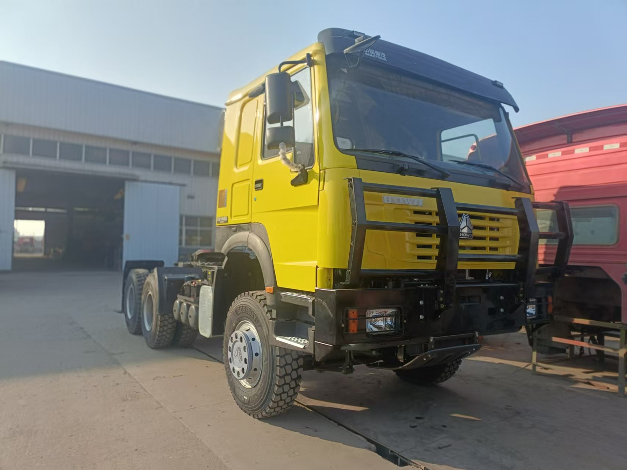 Sinotruk HOWO 430 6*4 Tractor - Tractor: foto 3 Sinotruk HOWO 430 6*4 Tractor - Tractor: foto 3