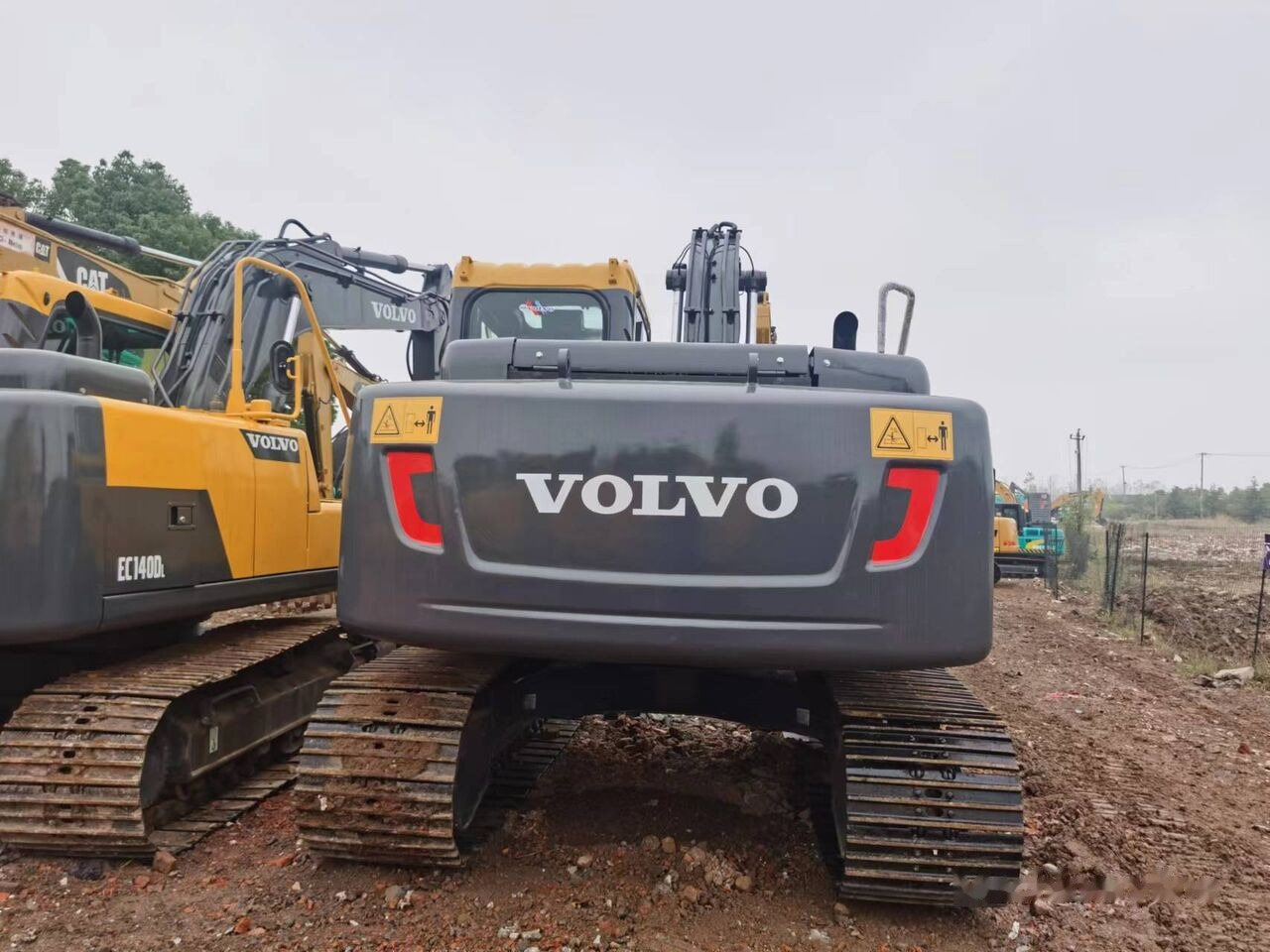 Volvo EC140DL - Escavadora de rastos: foto 3 Volvo EC140DL - Escavadora de rastos: foto 3