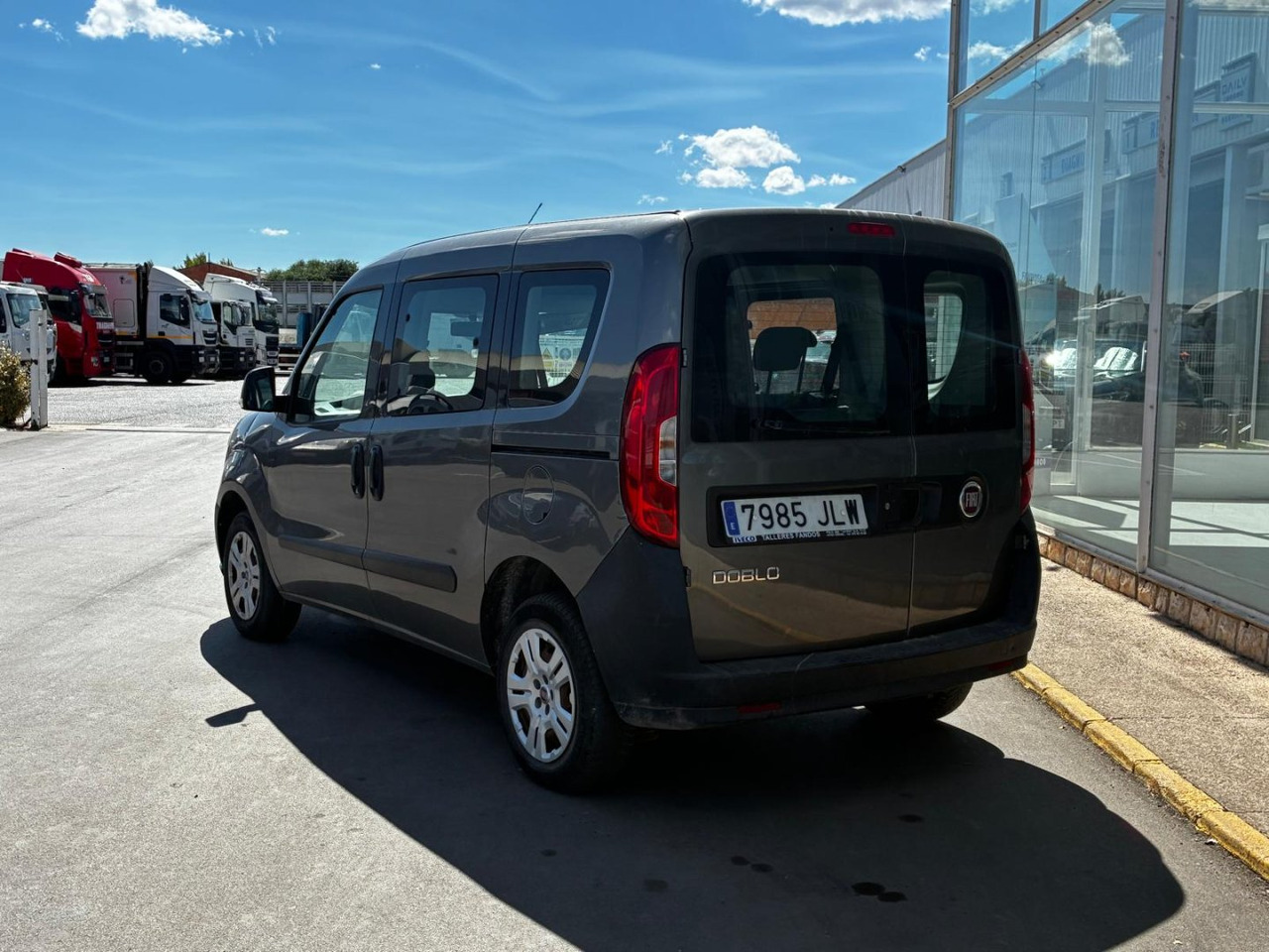 Furgón Fiat Dobló 5 plazas - Furgão: foto 4 Furgón Fiat Dobló 5 plazas - Furgão: foto 4