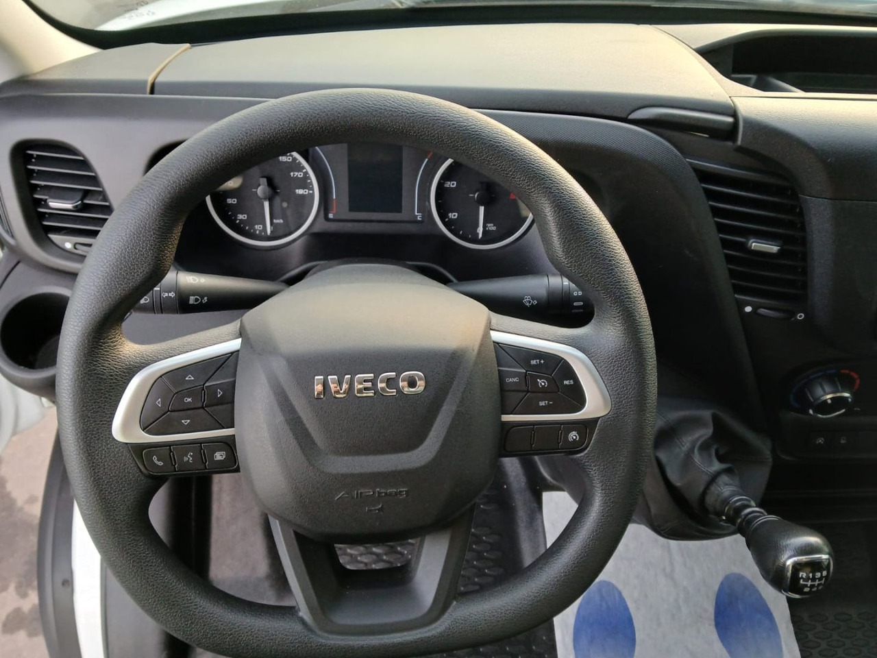 Furgão Furgón IVECO 35S14 12m3: foto 7