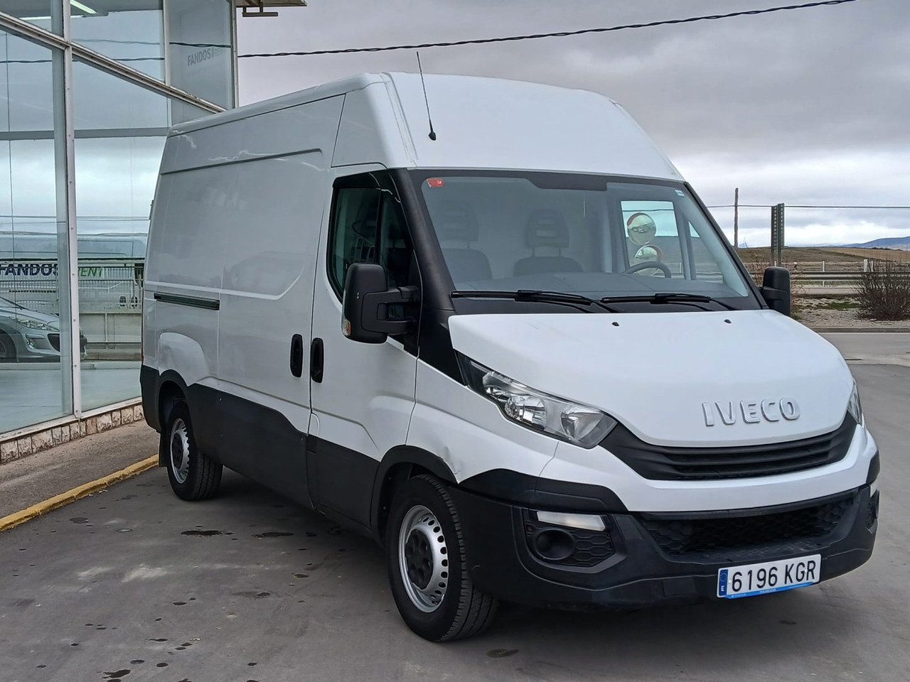 Furgón IVECO 35S16 10m3 - Furgão: foto 3 Furgón IVECO 35S16 10m3 - Furgão: foto 3