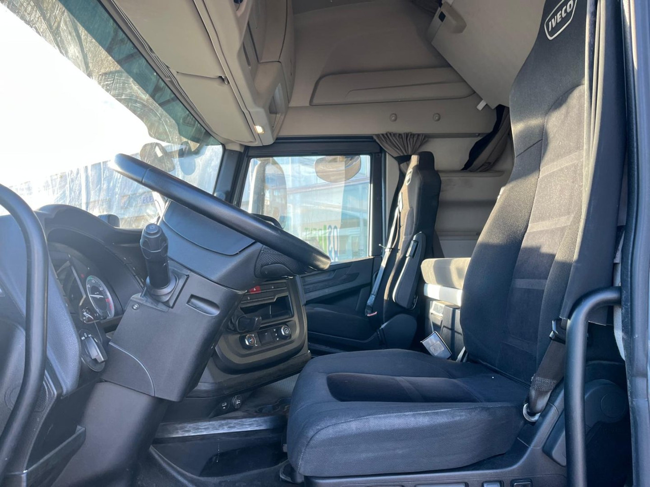 Cabeza Tractora IVECO S-WAY 510 AUTOMATICO CON INTARDER - Tractor: foto 5 Cabeza Tractora IVECO S-WAY 510 AUTOMATICO CON INTARDER - Tractor: foto 5