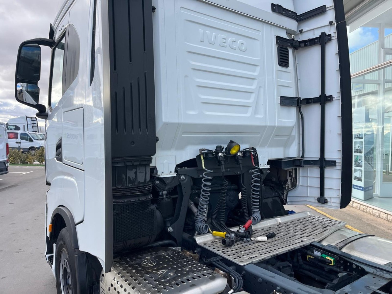 Cabeza Tractora IVECO S-WAY 510 AUTOMATICO CON INTARDER - Tractor: foto 4 Cabeza Tractora IVECO S-WAY 510 AUTOMATICO CON INTARDER - Tractor: foto 4