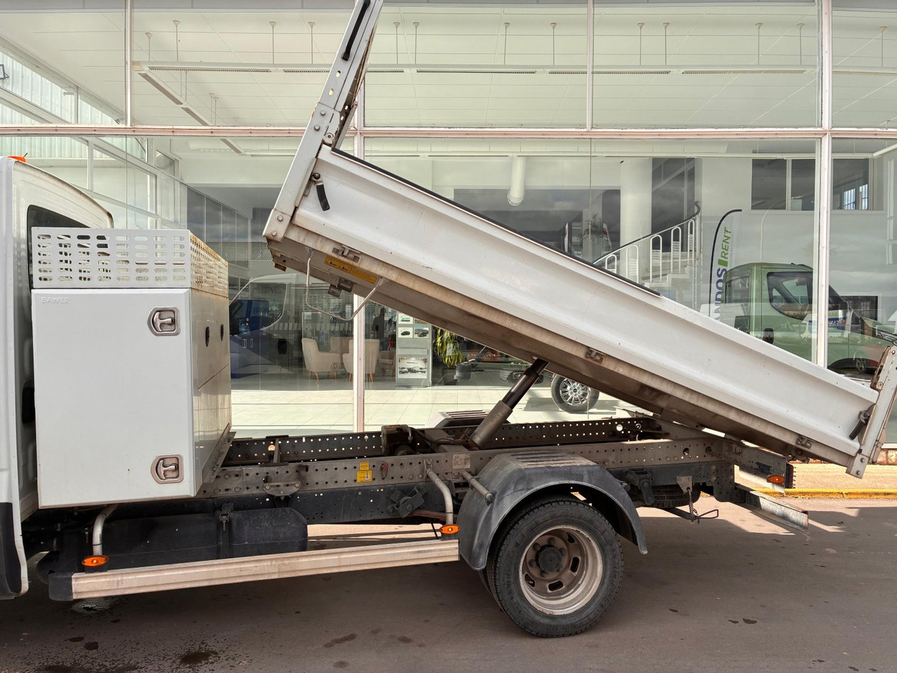 Volquete/Dumper IVECO 35C14 CAJA BASCULANTE - Carrinha basculante: foto 5 Volquete/Dumper IVECO 35C14 CAJA BASCULANTE - Carrinha basculante: foto 5