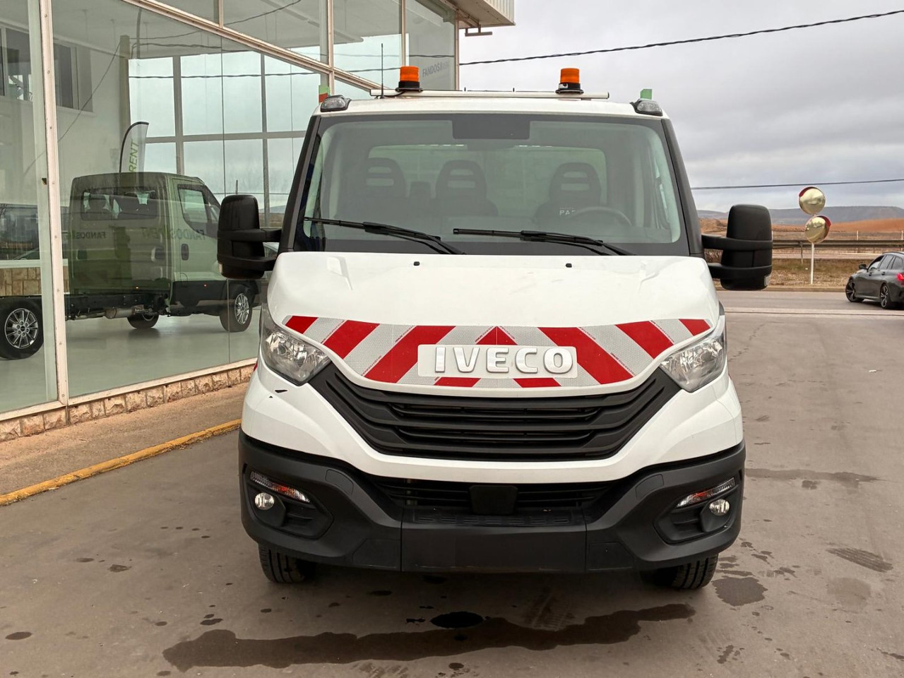 Volquete/Dumper IVECO 35C16 3.0 CAJA BASCULANTE - Carrinha basculante: foto 2 Volquete/Dumper IVECO 35C16 3.0 CAJA BASCULANTE - Carrinha basculante: foto 2