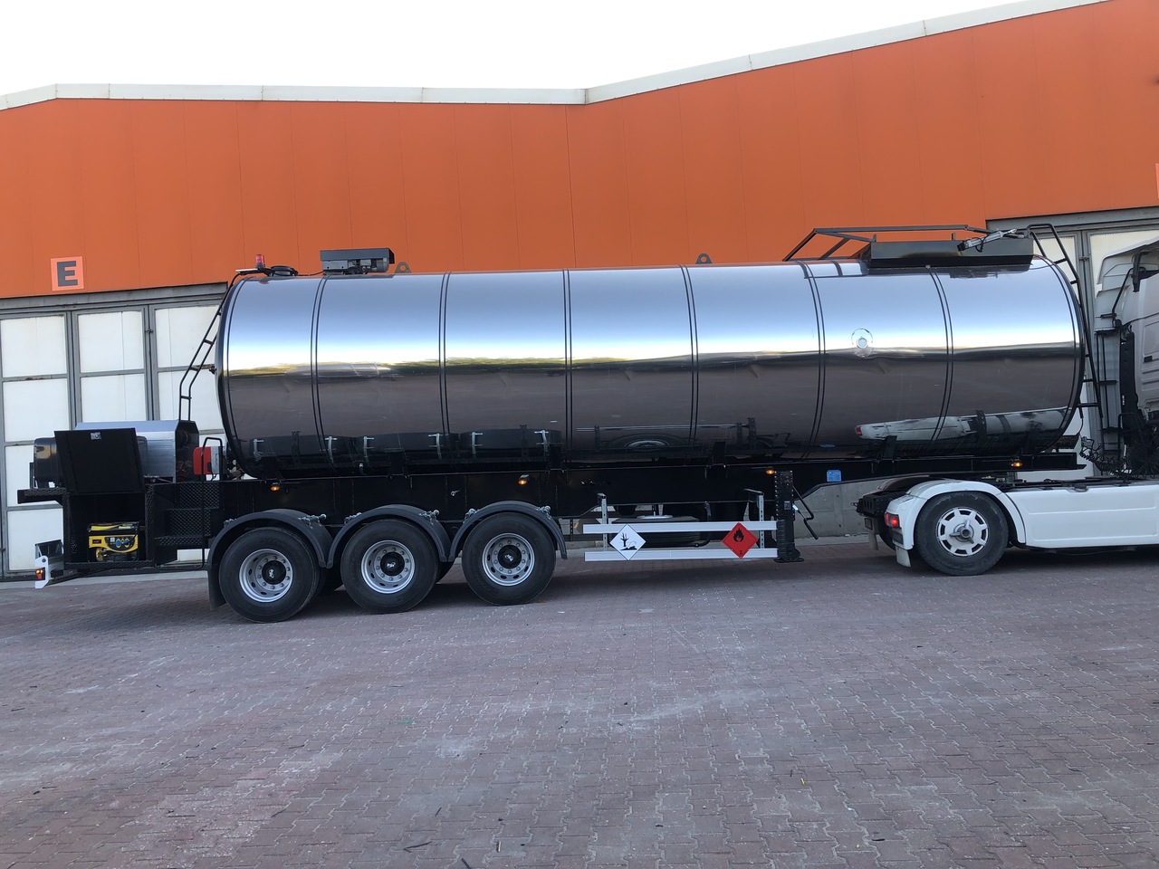 Semi-reboque cisterna para transporte de betume novo NURSAN ASPHALT INSULATED BITUMEN TANKER: foto 12
