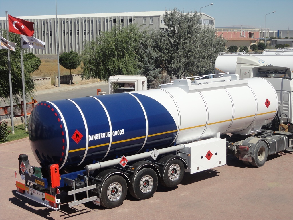 NURSAN Insulated Steel Tanker - Semi-reboque cisterna: foto 2 NURSAN Insulated Steel Tanker - Semi-reboque cisterna: foto 2