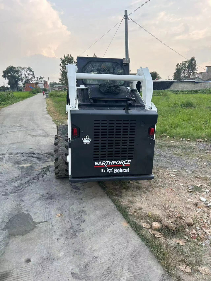 BOBCAT S18 - Mini pá carregadora: foto 5 BOBCAT S18 - Mini pá carregadora: foto 5