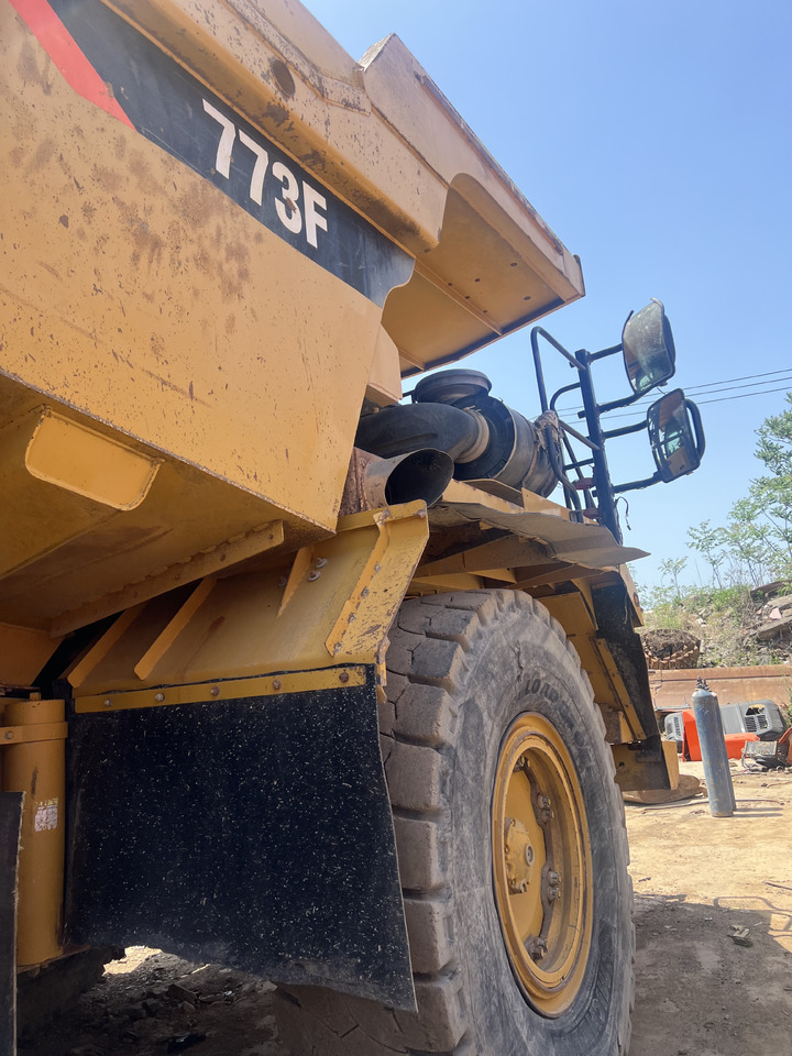 CAT 773F 45 TON ROCK TRUCK - Caminhão fora de estrada: foto 4 CAT 773F 45 TON ROCK TRUCK - Caminhão fora de estrada: foto 4