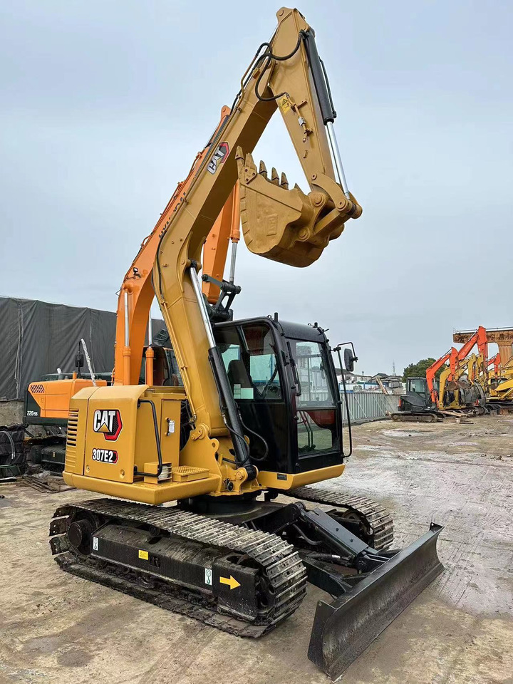 CATERPILLAR 307E2 307 E 2 - Mini escavadeira: foto 1 CATERPILLAR 307E2 307 E 2 - Mini escavadeira: foto 1