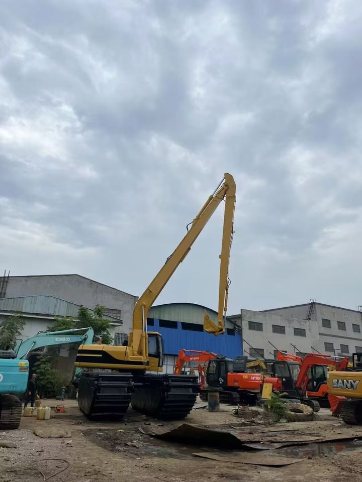 CATERPILLAR 320BL 320CL DREDGER - Escavadeira flutuante: foto 4 CATERPILLAR 320BL 320CL DREDGER - Escavadeira flutuante: foto 4