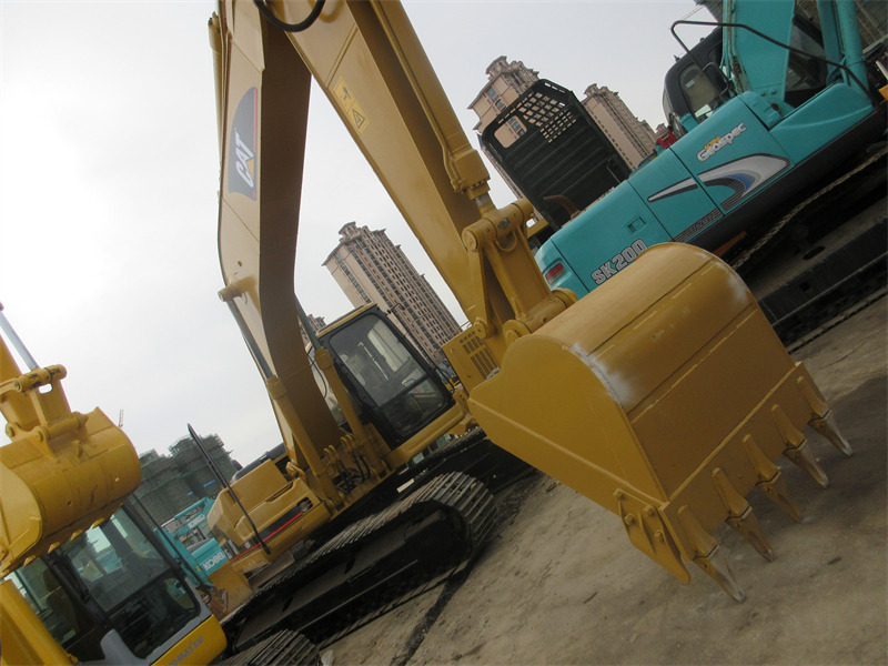 CATERPILLAR 320BL CAT 320 BL 320CL 320D2L - Escavadora de rastos: foto 5 CATERPILLAR 320BL CAT 320 BL 320CL 320D2L - Escavadora de rastos: foto 5