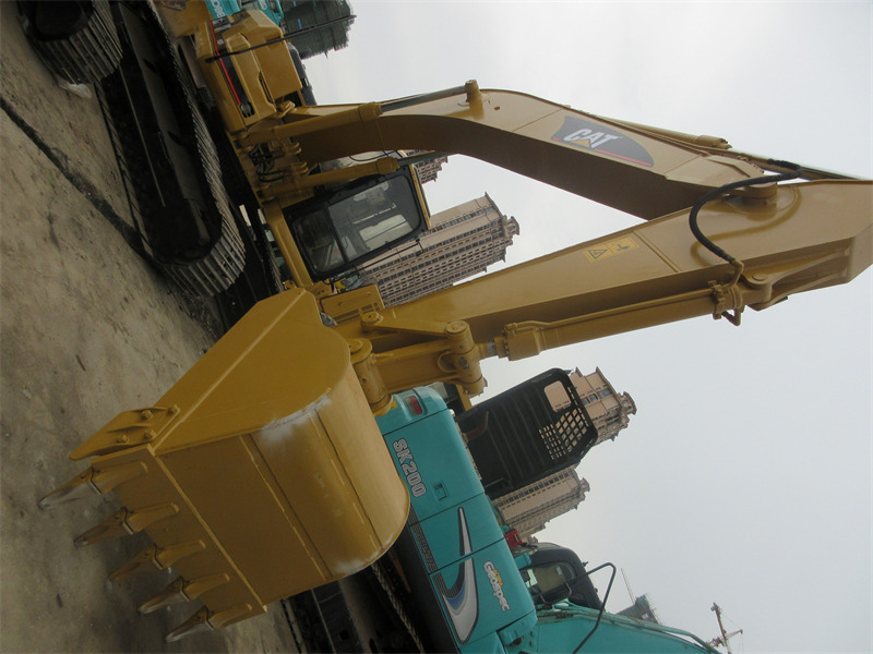 CATERPILLAR 320BL CAT 320 BL 320CL 320D2L - Escavadora de rastos: foto 4 CATERPILLAR 320BL CAT 320 BL 320CL 320D2L - Escavadora de rastos: foto 4