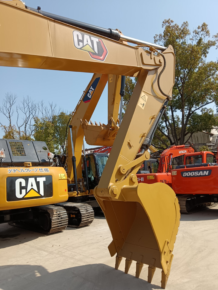 CATERPILLAR 320GC CAT 320 GC 323GC 320D2L - Escavadora de rastos: foto 4 CATERPILLAR 320GC CAT 320 GC 323GC 320D2L - Escavadora de rastos: foto 4