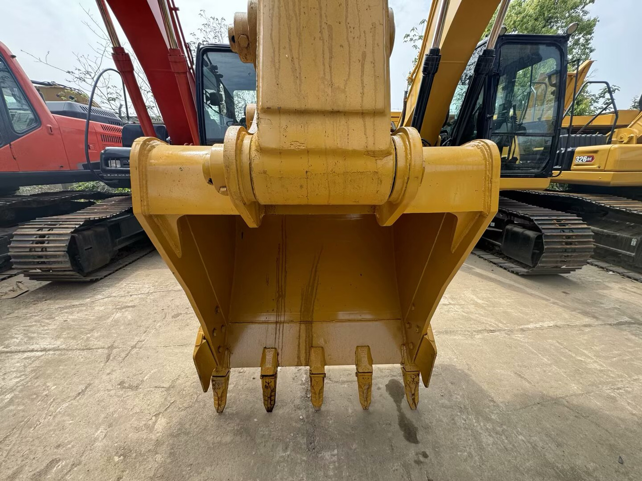 CATERPILLAR 323 GC CAT 323GC - Escavadora de rastos: foto 5 CATERPILLAR 323 GC CAT 323GC - Escavadora de rastos: foto 5