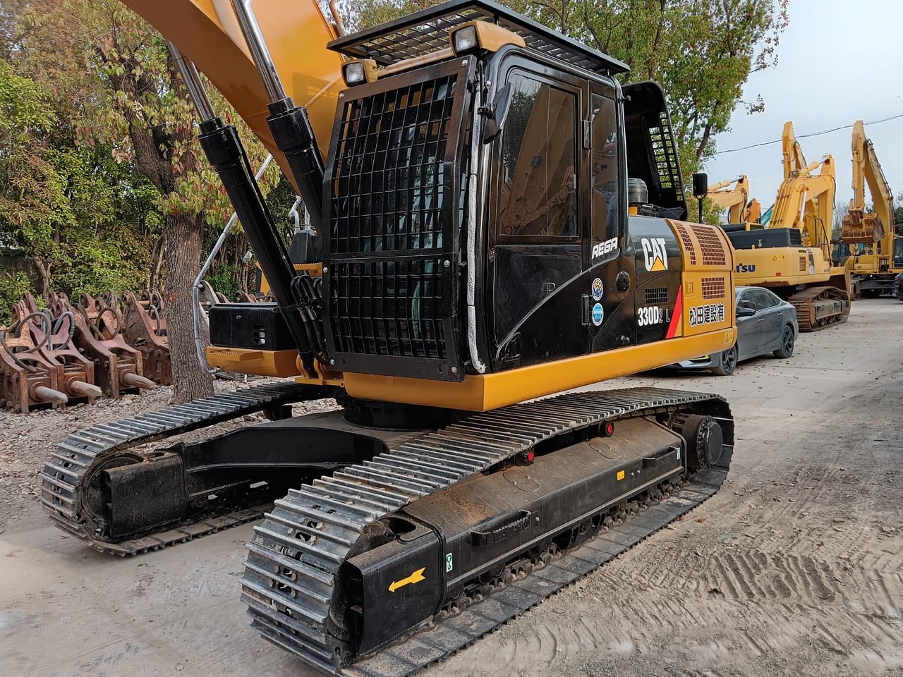 CATERPILLAR 330D2 L CAT 330GC - Escavadora de rastos: foto 4 CATERPILLAR 330D2 L CAT 330GC - Escavadora de rastos: foto 4