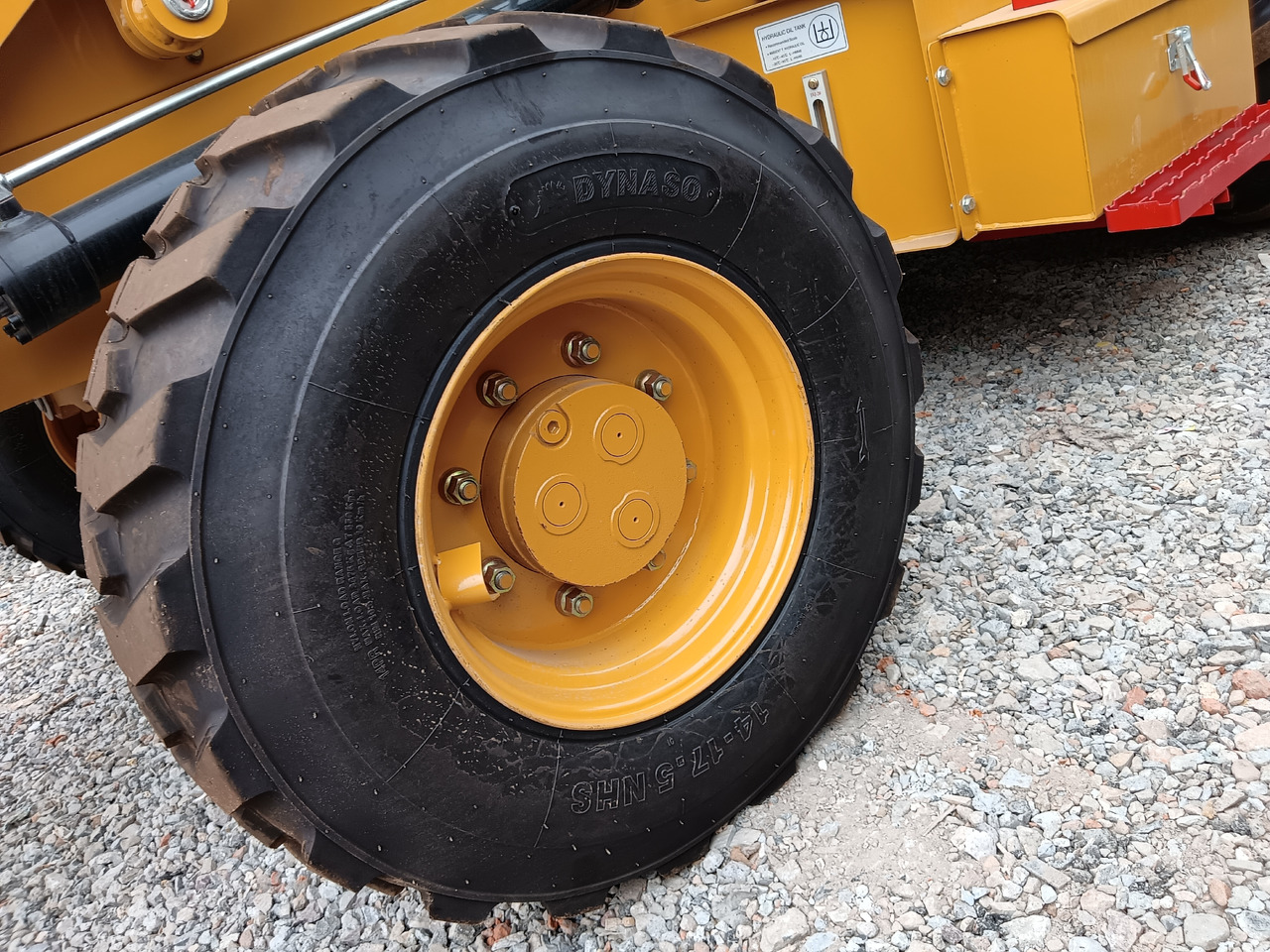 CATERPILLAR 420FⅡ - Retroescavadeira: foto 4 CATERPILLAR 420FⅡ - Retroescavadeira: foto 4