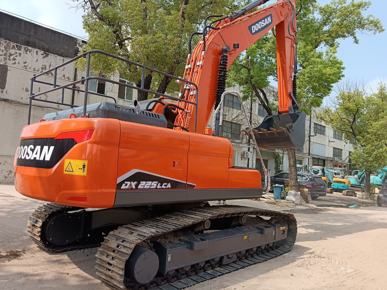 DOOSAN DX225 LC- 9C DX225LCA - Escavadora de rastos: foto 2 DOOSAN DX225 LC- 9C DX225LCA - Escavadora de rastos: foto 2