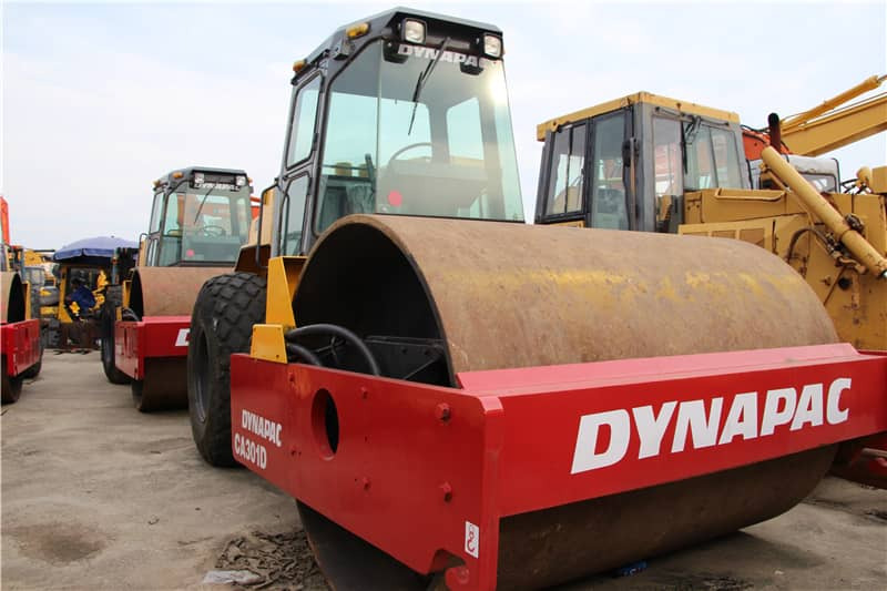DYNAPAC CA301D - Compactador de asfalto: foto 1 DYNAPAC CA301D - Compactador de asfalto: foto 1