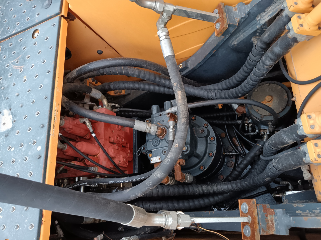 Escavadeira de rodas HYUNDAI 210W-9S Hyundai 210 W - 9 S: foto 15