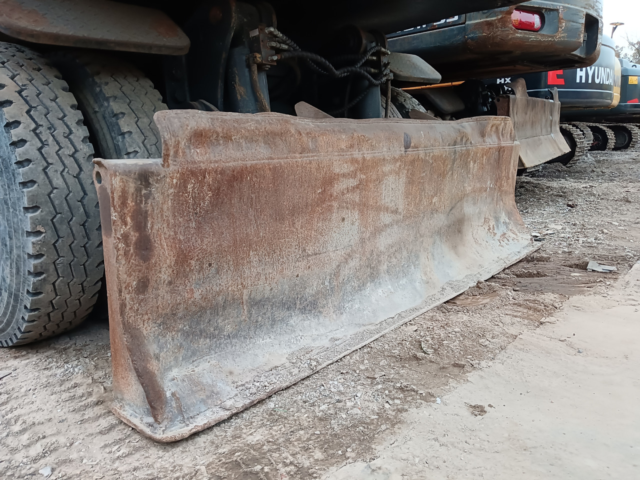 Escavadeira de rodas HYUNDAI 210W-9S Hyundai 210 W - 9 S: foto 25