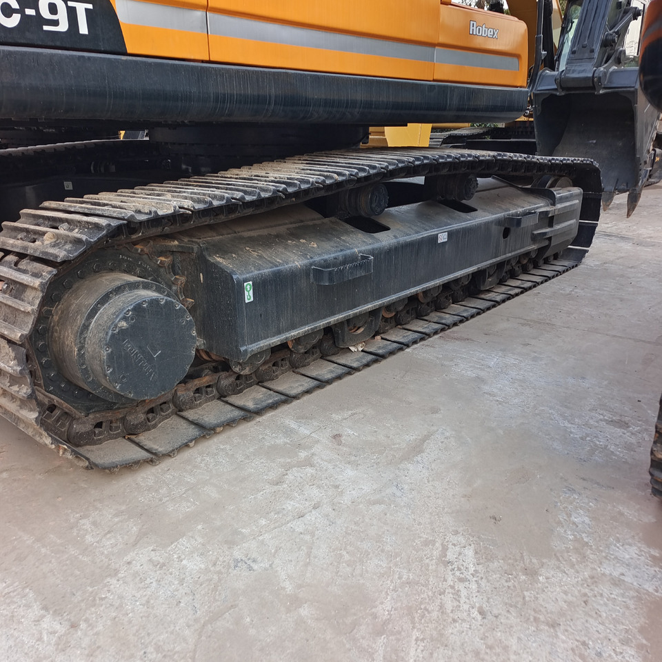 HYUNDAI 305LC-9T 305LC-9S - Escavadora de rastos: foto 3 HYUNDAI 305LC-9T 305LC-9S - Escavadora de rastos: foto 3