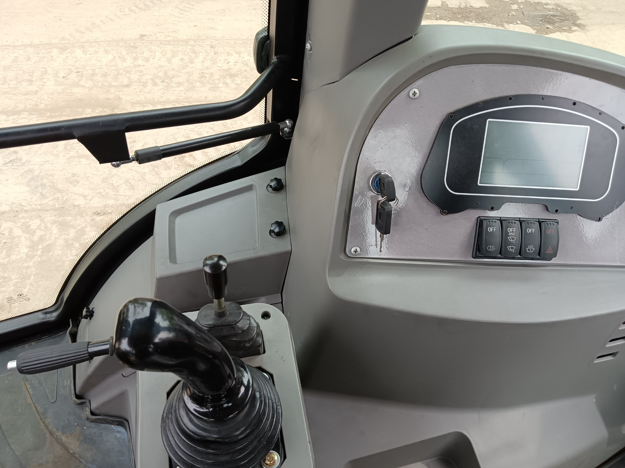 JCB 4CX 4*4 DRIVE BRAND NEW - Retroescavadeira: foto 4 JCB 4CX 4*4 DRIVE BRAND NEW - Retroescavadeira: foto 4