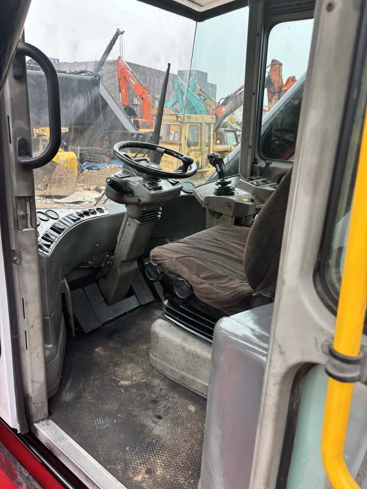 KALMAR DRS4527-S5 DRF450 DRD450 DRT450 - Manipulador de contentor: foto 5 KALMAR DRS4527-S5 DRF450 DRD450 DRT450 - Manipulador de contentor: foto 5