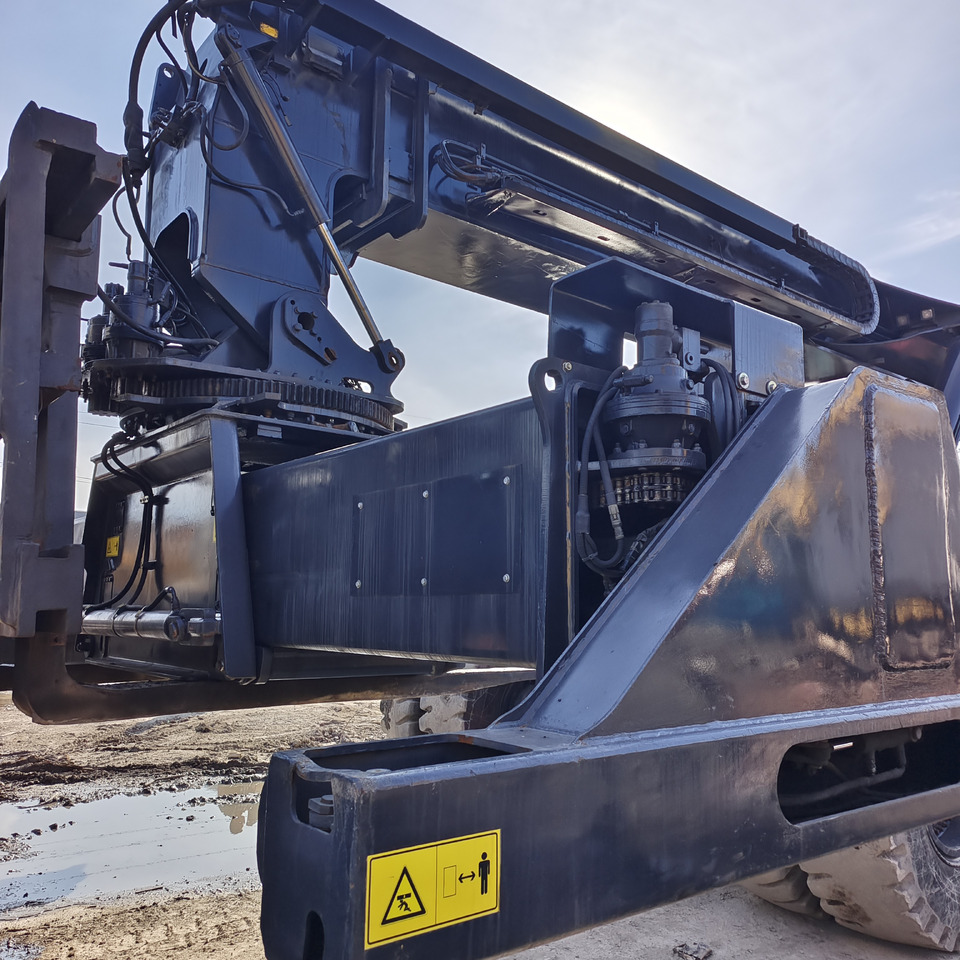Reachstacker porta contentores KALMAR DRT450 DRT DRD DRU 450 45 TON reach stacker: foto 6
