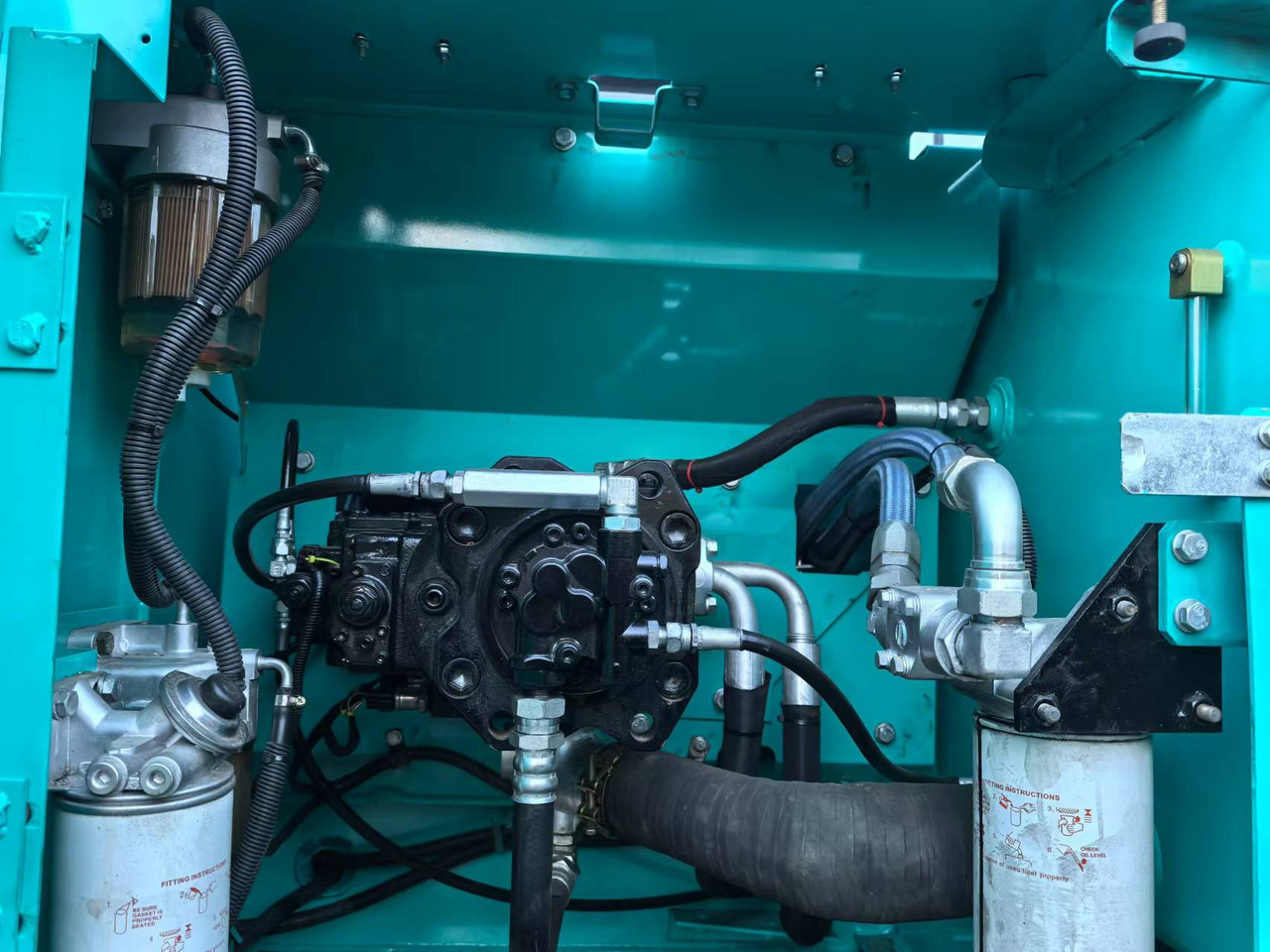 KOBELCO SK200-8 SK 200-8 200 - 8 - Escavadora de rastos: foto 5 KOBELCO SK200-8 SK 200-8 200 - 8 - Escavadora de rastos: foto 5